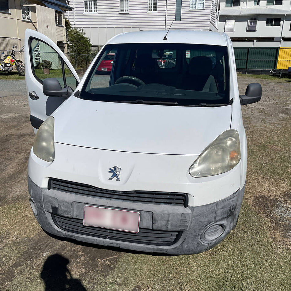 Flip Remote Key For Peugeot Partner/ Citroen Berlingo (Van)