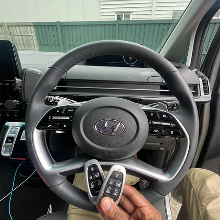 Hyundai Staria 2021-2023 6 Buttons Genuine Prox/Smart Key 95440-CG080 95440CG080 95440 CG080 TQ8-FOB-4F44 TQ8FOB4F44 TQ8 FOB 4F44 Sample Two